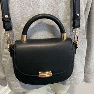 Topshop  crossbody,small black.